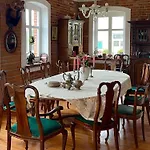 Anwesen Mit Garten- Grill Und Terrasse By Interhome Nyaraló *