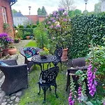 Anwesen Mit Garten- Grill Und Terrasse By Interhome
