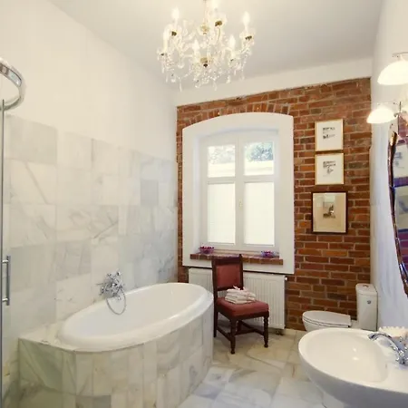 Anwesen Mit Garten- Grill Und Terrasse By Interhome Feriehus