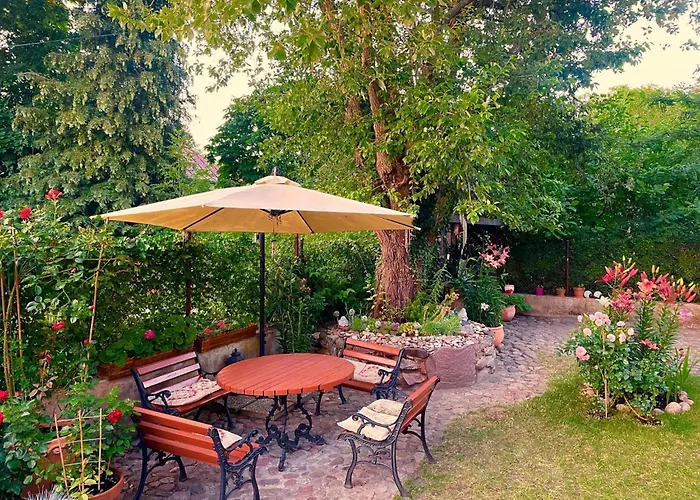 Anwesen Mit Garten- Grill Und Terrasse By Interhome Feriehus *